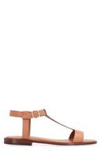 Load image into Gallery viewer, Leather flat sandals
