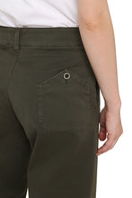 Carica l'immagine nel visualizzatore di Gallery, Pantaloni in cotone stretch
