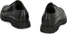 Carica l'immagine nel visualizzatore di Gallery, Scarpe stringate in pelle

