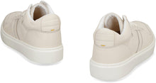 Carica l'immagine nel visualizzatore di Gallery, Sneakers mid-top in pelle
