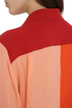 Carica l'immagine nel visualizzatore di Gallery, Camicia in crêpe di seta
