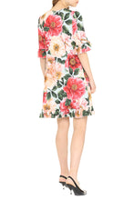 Carica l&#39;immagine nel visualizzatore di Gallery, Abito in cady stampa Camelie
