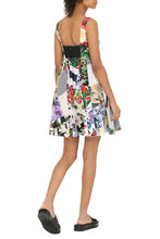 Carica l&#39;immagine nel visualizzatore di Gallery, Abito in cotone stampato
