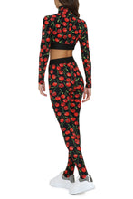 Carica l'immagine nel visualizzatore di Gallery, Crop top a maniche lunghe
