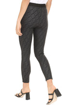 Carica l'immagine nel visualizzatore di Gallery, Leggings con elastico in vita
