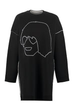 Carica l'immagine nel visualizzatore di Gallery, Maglione oversize ricamato
