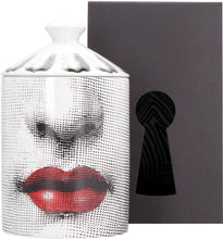 Load image into Gallery viewer, Bacio scented candle, 300g
