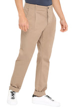Carica l'immagine nel visualizzatore di Gallery, Pantaloni chino slim fit
