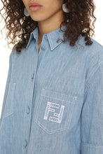 Carica l'immagine nel visualizzatore di Gallery, Camicia a maniche corte in denim
