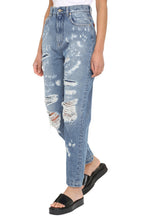 Carica l'immagine nel visualizzatore di Gallery, Jeans Amber con usure localizzate
