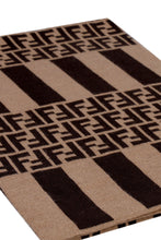 Carica l'immagine nel visualizzatore di Gallery, Sciarpa jacquard con motivo FF

