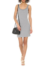 Load image into Gallery viewer, Knitted dress
