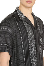 Carica l'immagine nel visualizzatore di Gallery, Camicia in seta stampata
