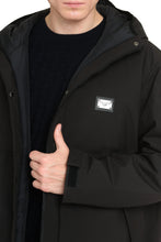 Carica l'immagine nel visualizzatore di Gallery, Parka con cappuccio
