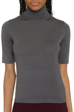 Carica l'immagine nel visualizzatore di Gallery, T-shirt Gigi in maglia
