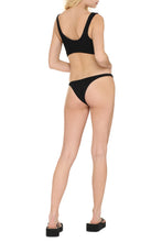 Carica l'immagine nel visualizzatore di Gallery, Bikini Boobs Ginny Scrunch
