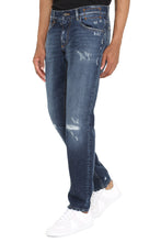 Carica l'immagine nel visualizzatore di Gallery, Jeans slim fit a 5 tasche
