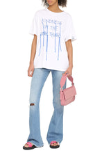 Carica l'immagine nel visualizzatore di Gallery, T-shirt Aira girocollo con inserti decorativi - Collezione Dream Maker
