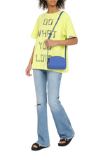 Carica l'immagine nel visualizzatore di Gallery, T-shirt Aira girocollo in cotone
