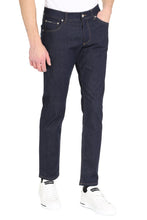 Carica l'immagine nel visualizzatore di Gallery, Jeans slim fit a 5 tasche
