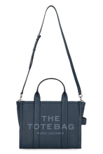 Carica l'immagine nel visualizzatore di Gallery, The Medium Tote Bag in pelle
