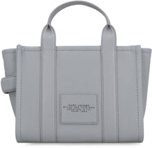 Carica l'immagine nel visualizzatore di Gallery, The Small Tote Bag in pelle
