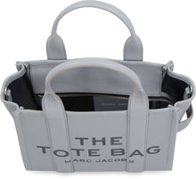 Carica l'immagine nel visualizzatore di Gallery, The Small Tote Bag in pelle
