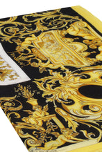 Carica l'immagine nel visualizzatore di Gallery, Foulard stampato con bordi sfrangiati
