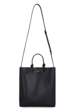 Carica l'immagine nel visualizzatore di Gallery, Tote bag in pelle
