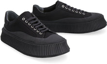 Carica l'immagine nel visualizzatore di Gallery, Sneakers low-top in tessuto
