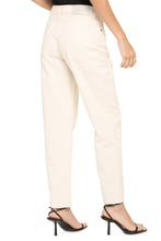 Carica l'immagine nel visualizzatore di Gallery, Jeans straight leg a 5 tasche
