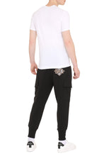 Carica l'immagine nel visualizzatore di Gallery, T-shirt girocollo in cotone
