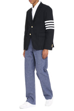 Load image into Gallery viewer, Single-breasted slim fit blazer
