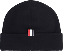 Carica l'immagine nel visualizzatore di Gallery, Cappello in maglia di lana
