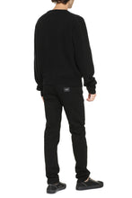 Carica l'immagine nel visualizzatore di Gallery, Pullover girocollo in cachemire
