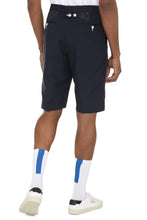 Carica l'immagine nel visualizzatore di Gallery, Pantaloni chino corti
