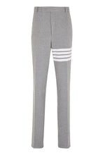 Carica l'immagine nel visualizzatore di Gallery, Pantaloni chino in cotone
