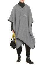 Carica l'immagine nel visualizzatore di Gallery, Poncho in lana
