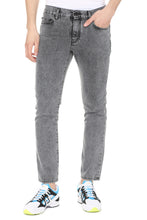 Carica l'immagine nel visualizzatore di Gallery, Jeans 5 tasche
