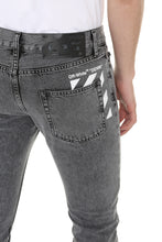 Carica l'immagine nel visualizzatore di Gallery, Jeans 5 tasche
