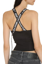 Carica l'immagine nel visualizzatore di Gallery, Crop-top in maglia a costine
