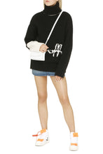 Carica l'immagine nel visualizzatore di Gallery, Maglione dolcevita oversize
