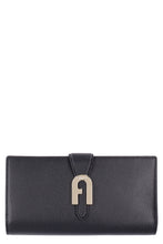Carica l'immagine nel visualizzatore di Gallery, Portafoglio Continental Furla Sofia in pelle
