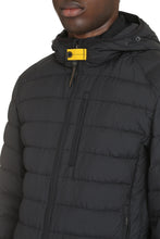 Carica l'immagine nel visualizzatore di Gallery, Piumino full-zip Last Minute con cappuccio
