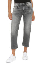 Carica l'immagine nel visualizzatore di Gallery, Boy Straight jeans

