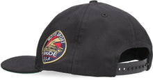 Carica l'immagine nel visualizzatore di Gallery, Cappello da baseball con visiera piatta
