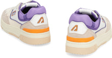 Carica l'immagine nel visualizzatore di Gallery, Sneakers low-top CLC in pelle
