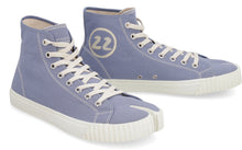Carica l'immagine nel visualizzatore di Gallery, Sneakers high-top Tabi in tela
