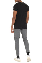 Carica l'immagine nel visualizzatore di Gallery, T-shirt girocollo in cotone
