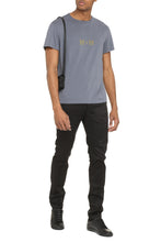 Carica l'immagine nel visualizzatore di Gallery, T-shirt girocollo in cotone

